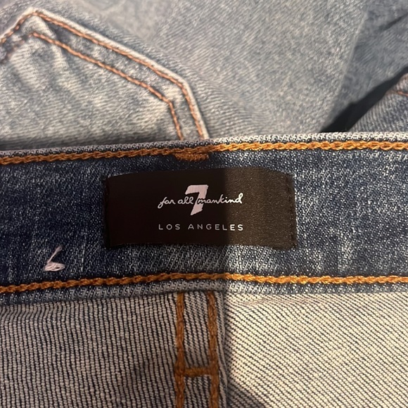 7 For all Mankind Woman’s High Waist Slim Kick Size 24 - Picture 4 of 8